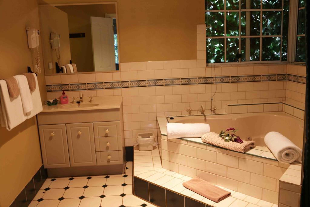 Beedelup House Cottages Pemberton Room photo