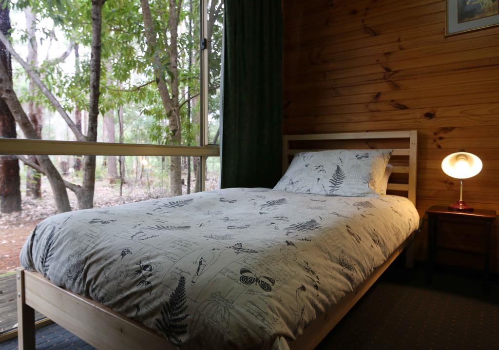 Beedelup House Cottages Pemberton Room photo