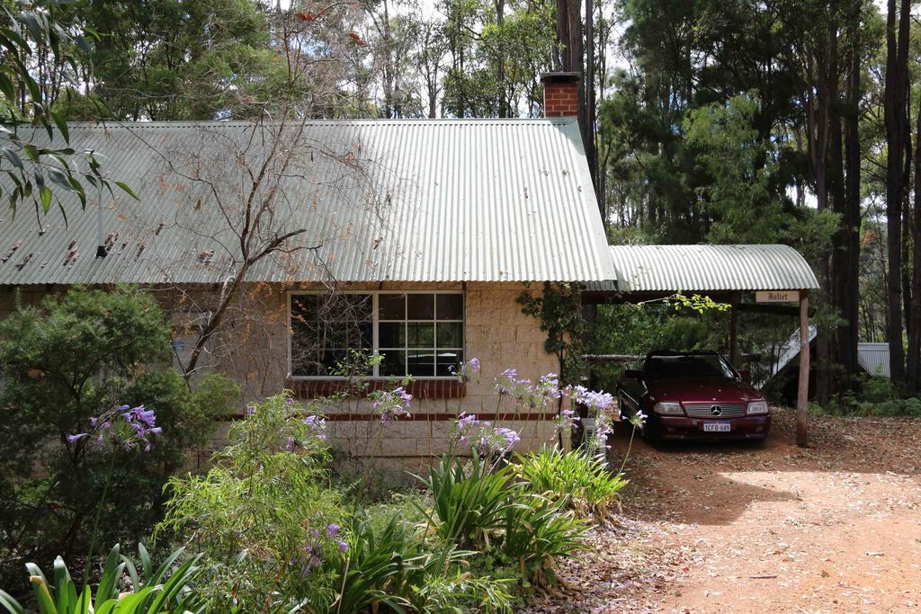 Beedelup House Cottages Pemberton Room photo